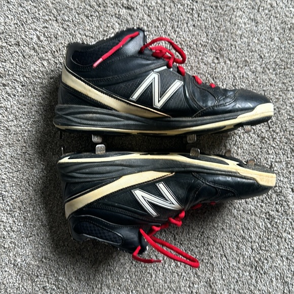New Balance baseball cleats - Picture 4 of 9